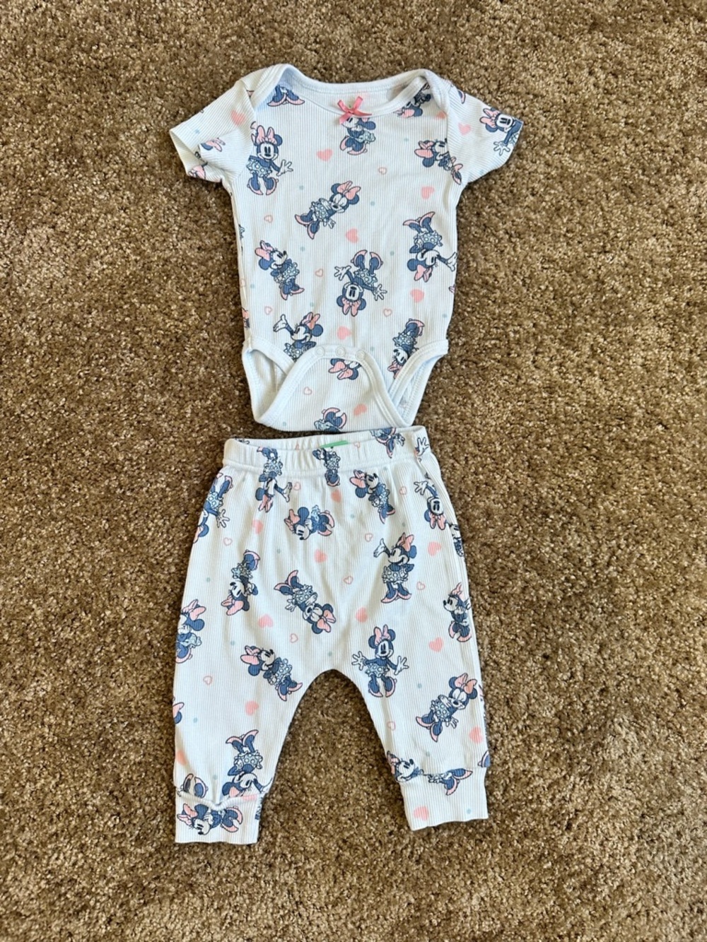 Disney Baby White Ribbed Minnie Mouse Bodysuit & Navy Pink Accent Set